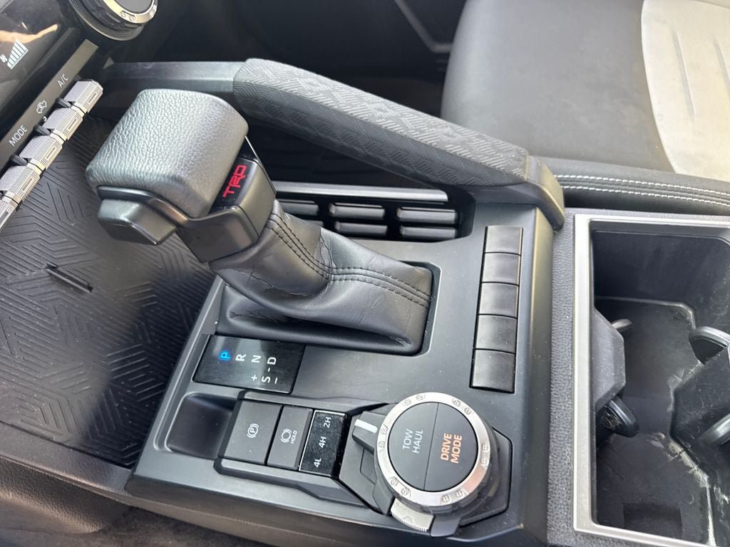 Used 2024 Toyota Tacoma TRD Sport AWD/4WD image 16