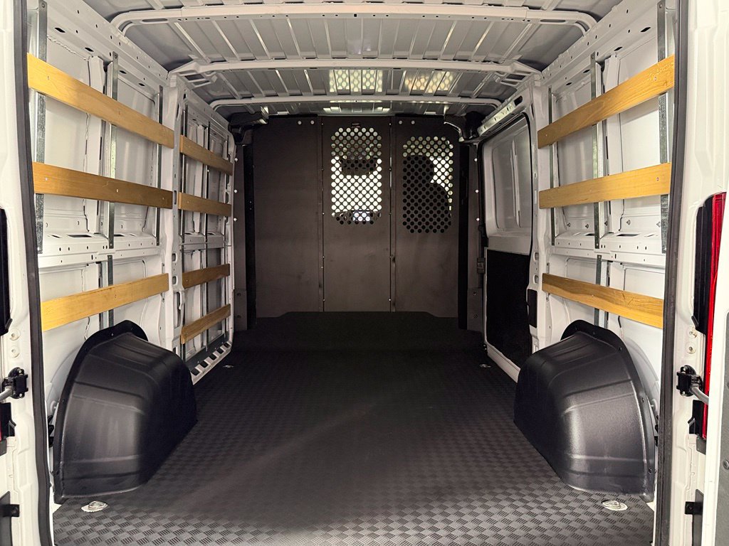 Used 2025 RAM ProMaster 2500 w/ U-Haul Equipment Group FWD image 16