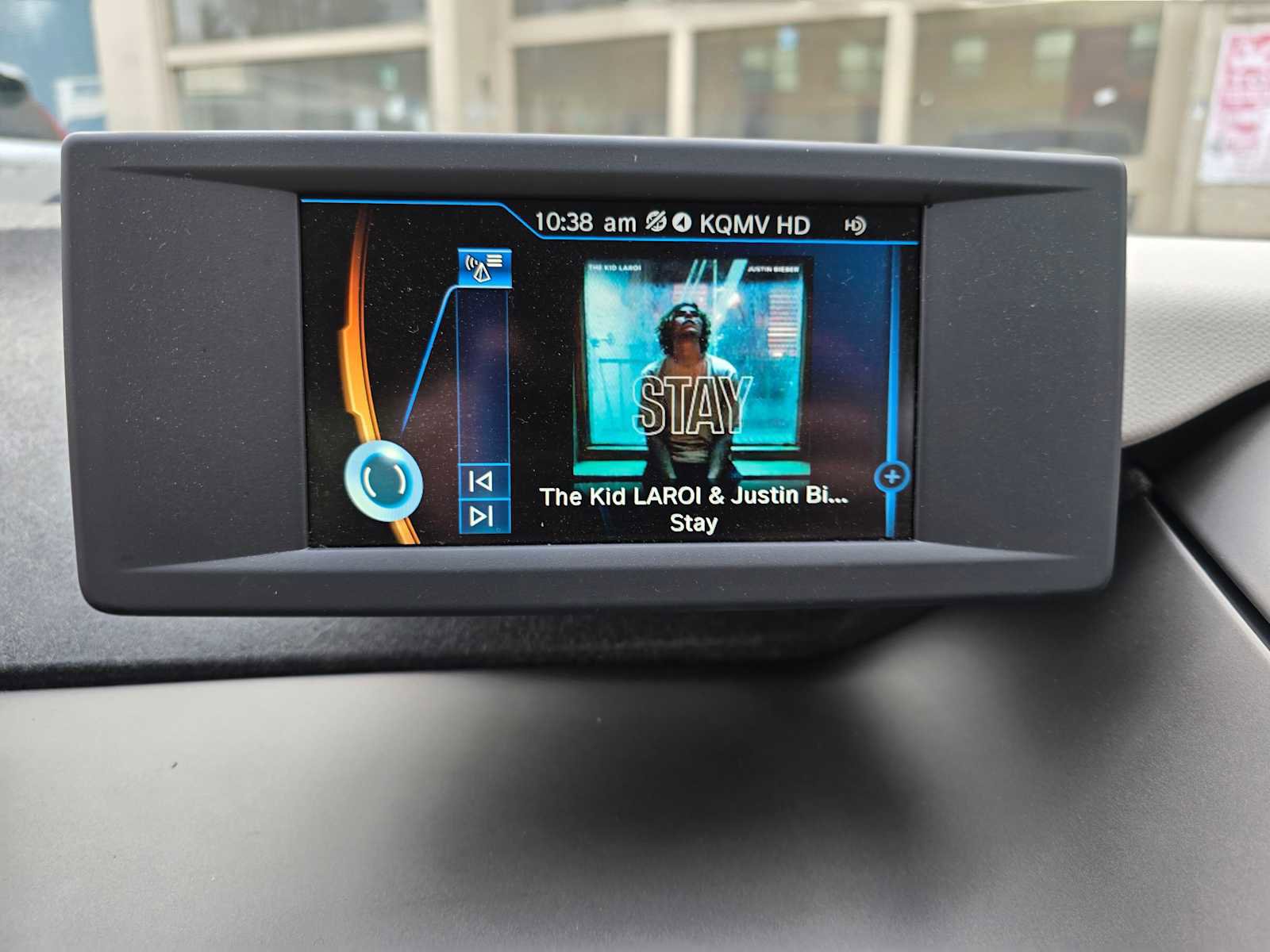 Used 2016 BMW i3 w/ Range Extender image 36