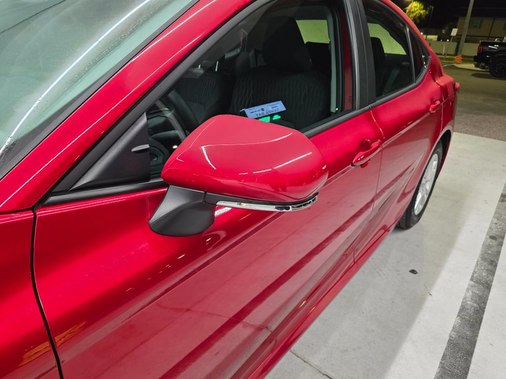 Used 2026 Toyota Camry LE FWD image 10