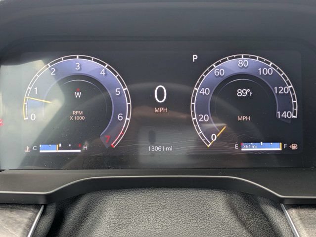 Used 2025 Jeep Grand Cherokee L Limited RWD image 30