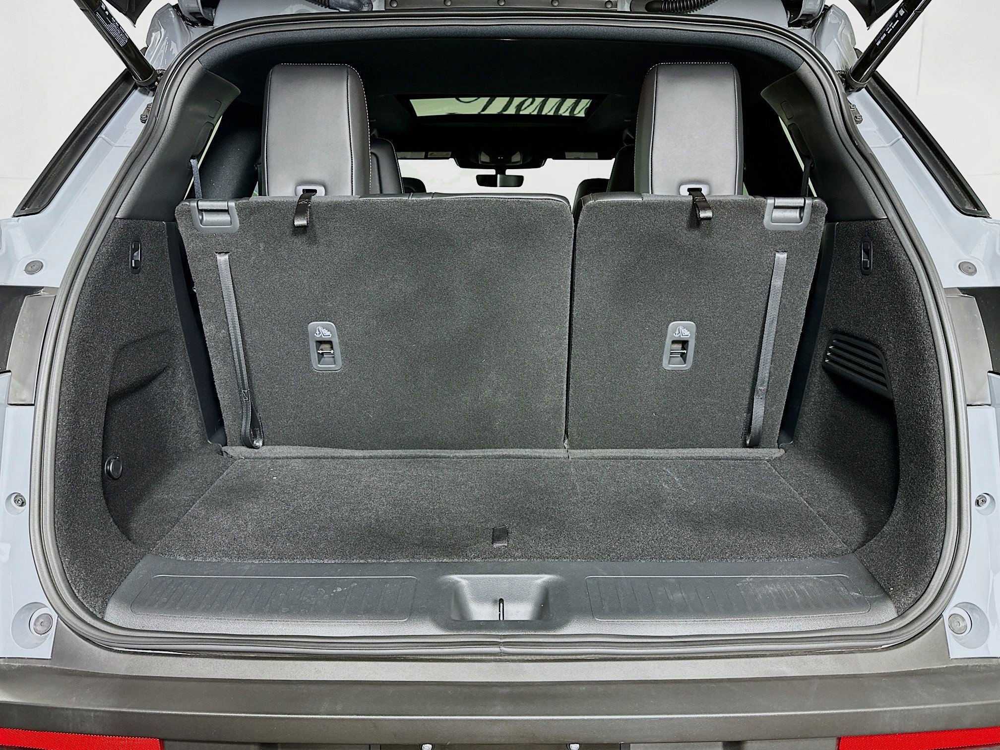 Used 2025 INFINITI QX60 Luxe w/ Black Edition image 26