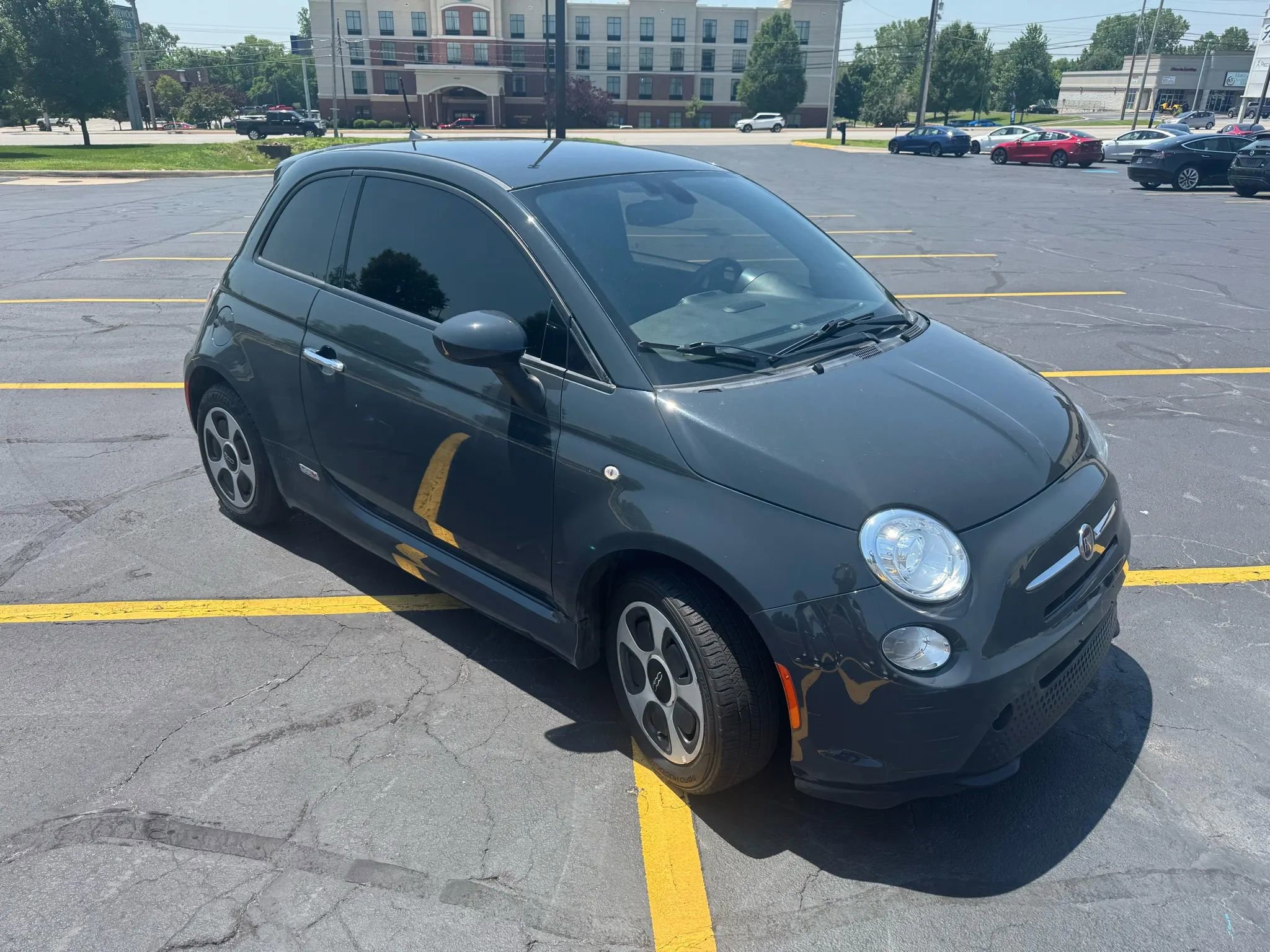 Used 2016 FIAT 500 e image 4