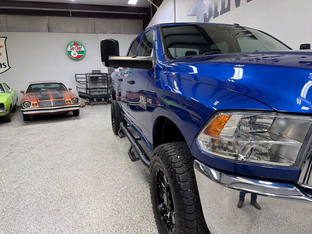 Used 2018 RAM 2500 Tradesman w/ Chrome Appearance Group AWD/4WD image 35