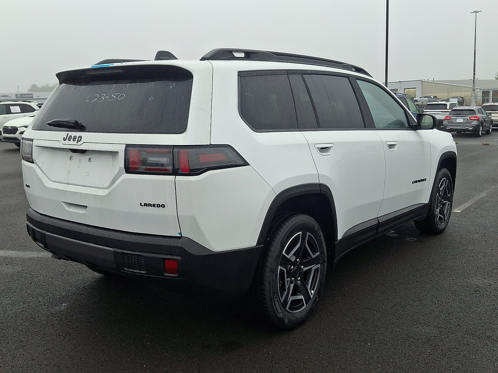 New 2026 Jeep Cherokee Laredo AWD/4WD image 4