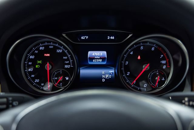 Used 2018 Mercedes-Benz GLA 250 4MATIC image 2