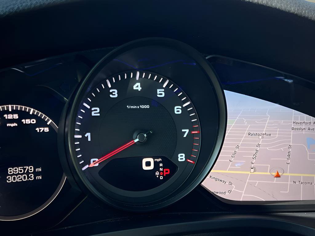 Used 2020 Porsche Cayenne AWD/4WD image 47