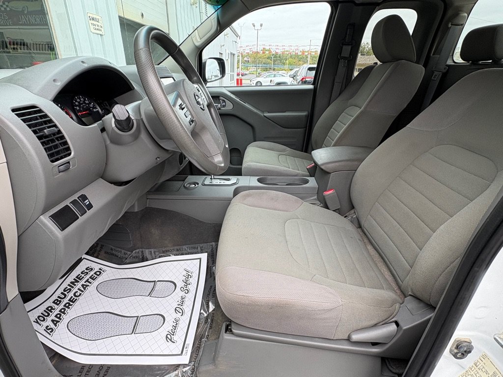 Used 2021 Nissan Frontier S RWD image 10