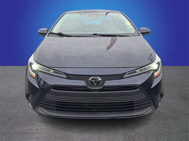 Used 2024 Toyota Corolla LE image 2