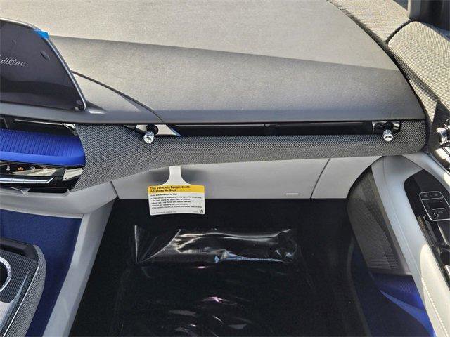 New 2026 Cadillac Optiq Luxury 1 image 20