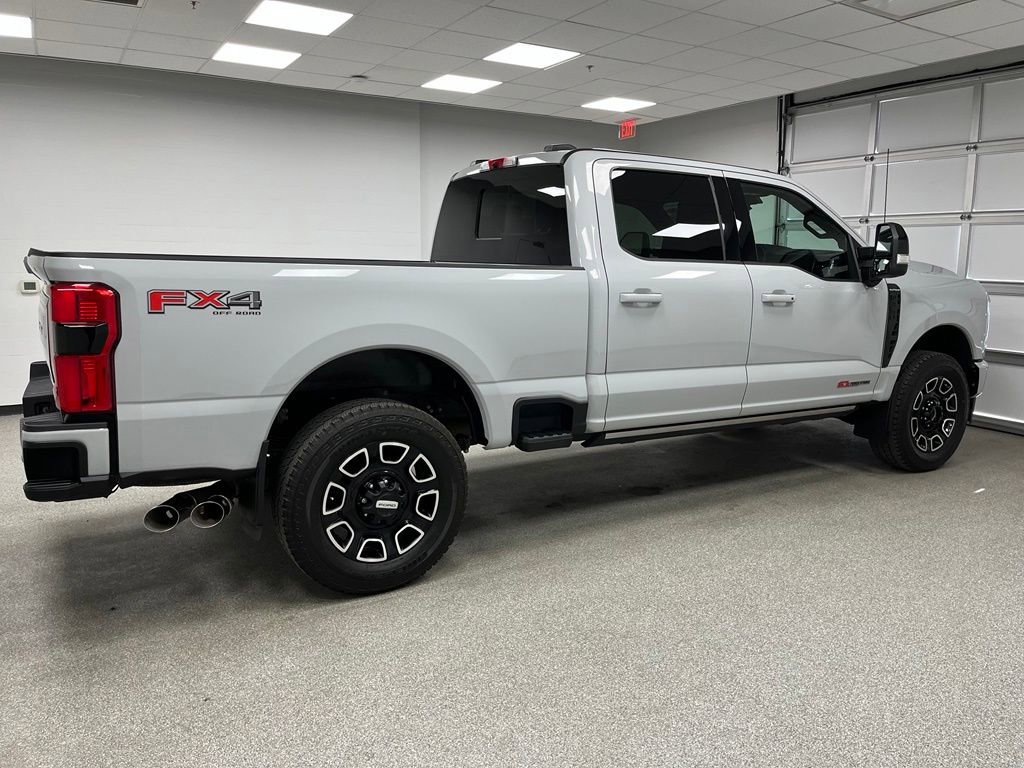 Used 2026 Ford F350 Platinum AWD/4WD image 11
