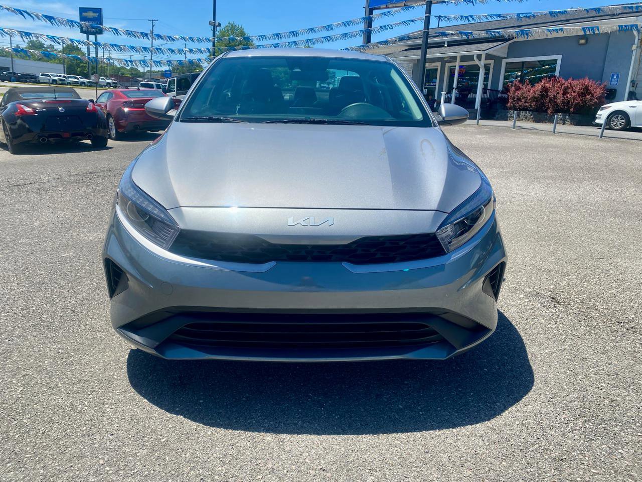 Used 2024 Kia Forte LXS FWD image 2