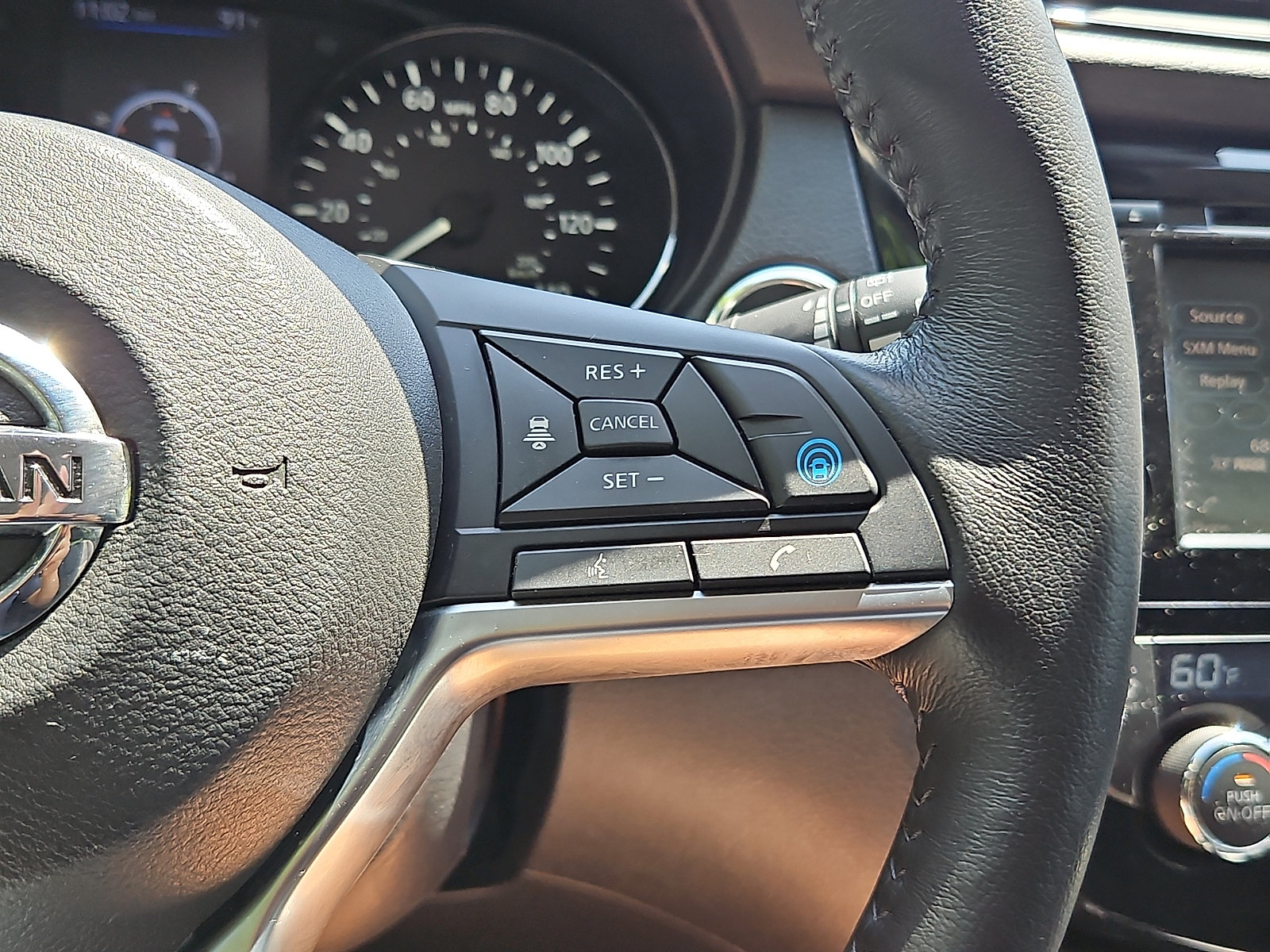 Certified 2019 Nissan Rogue SV w/ Premium Package AWD/4WD image 20