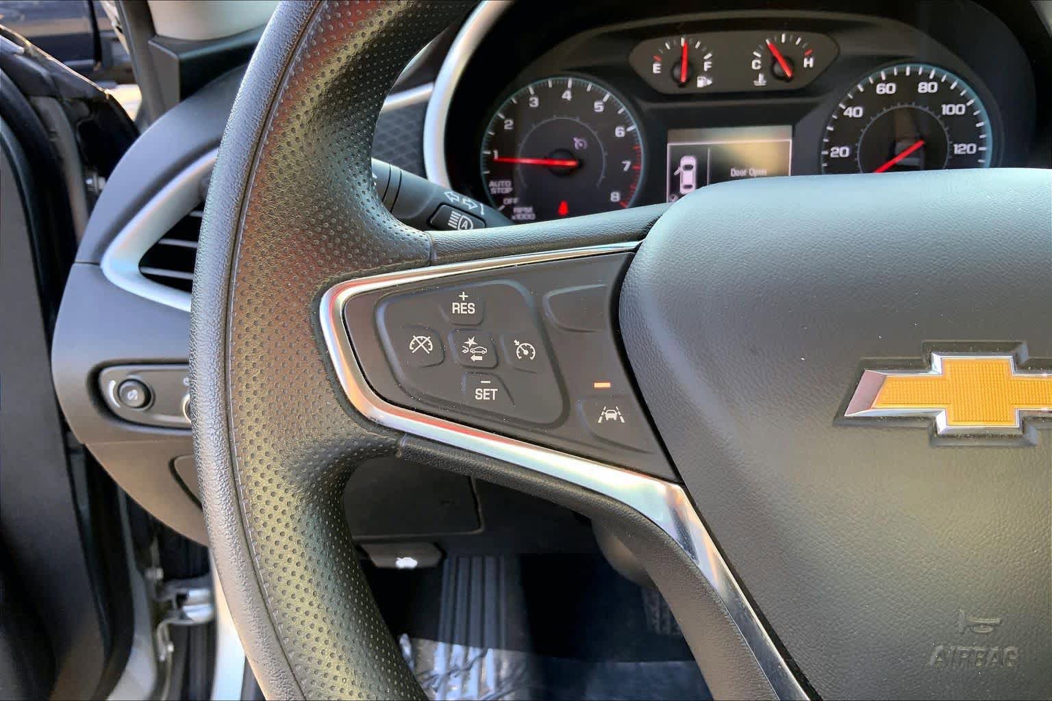 Used 2023 Chevrolet Malibu LT FWD image 23