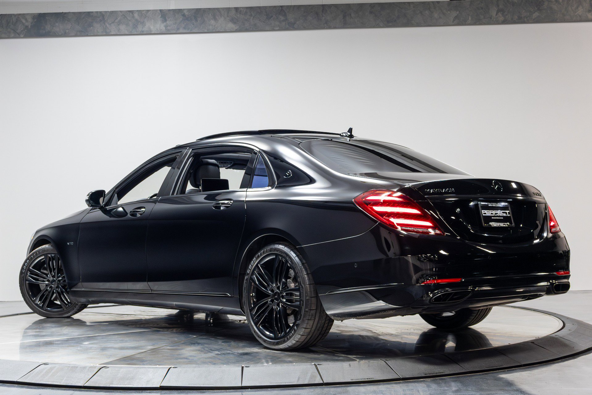 Used 2020 Mercedes-Benz Maybach S 650 image 61