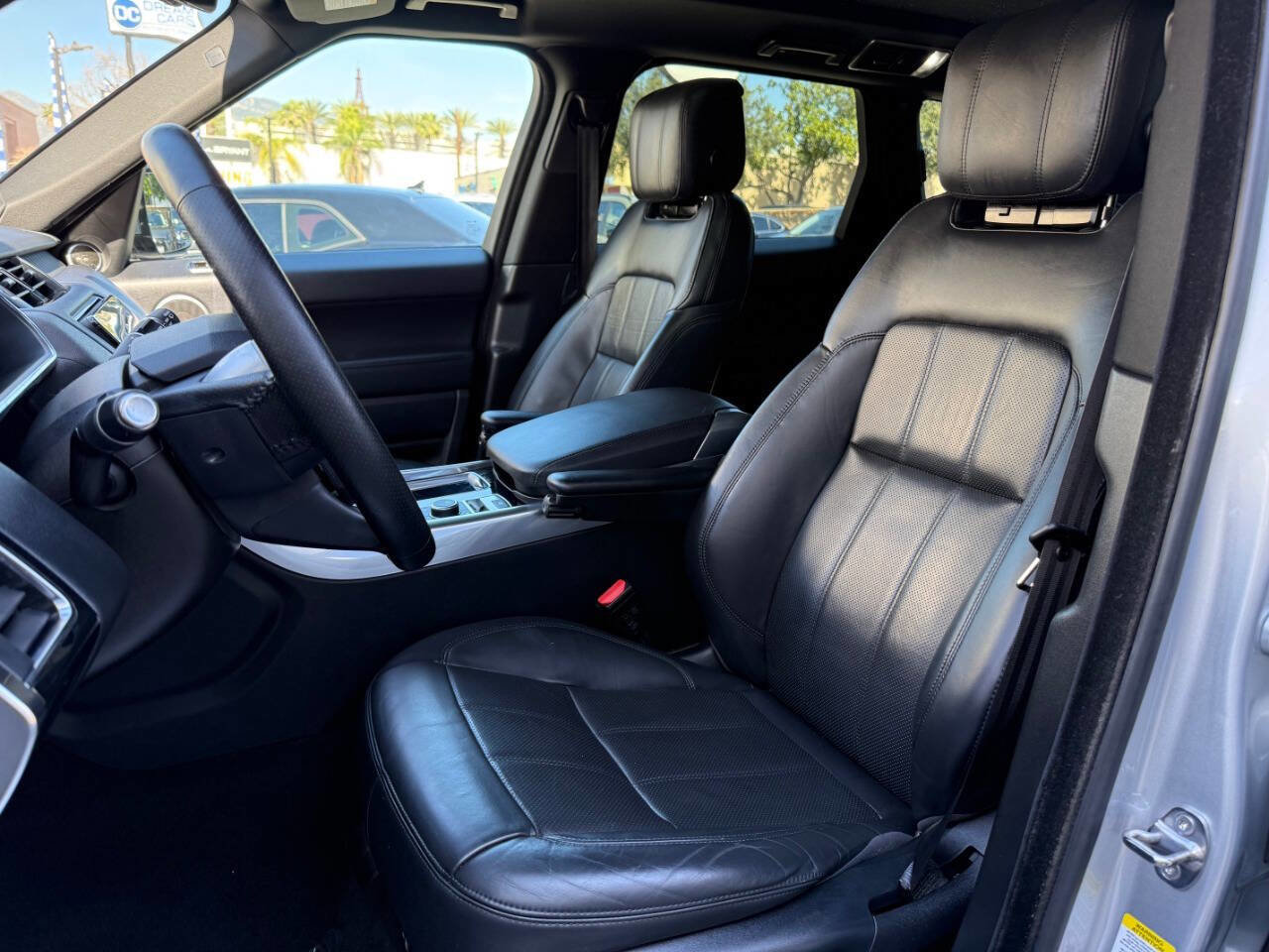 Used 2018 Land Rover Range Rover Sport HSE image 22