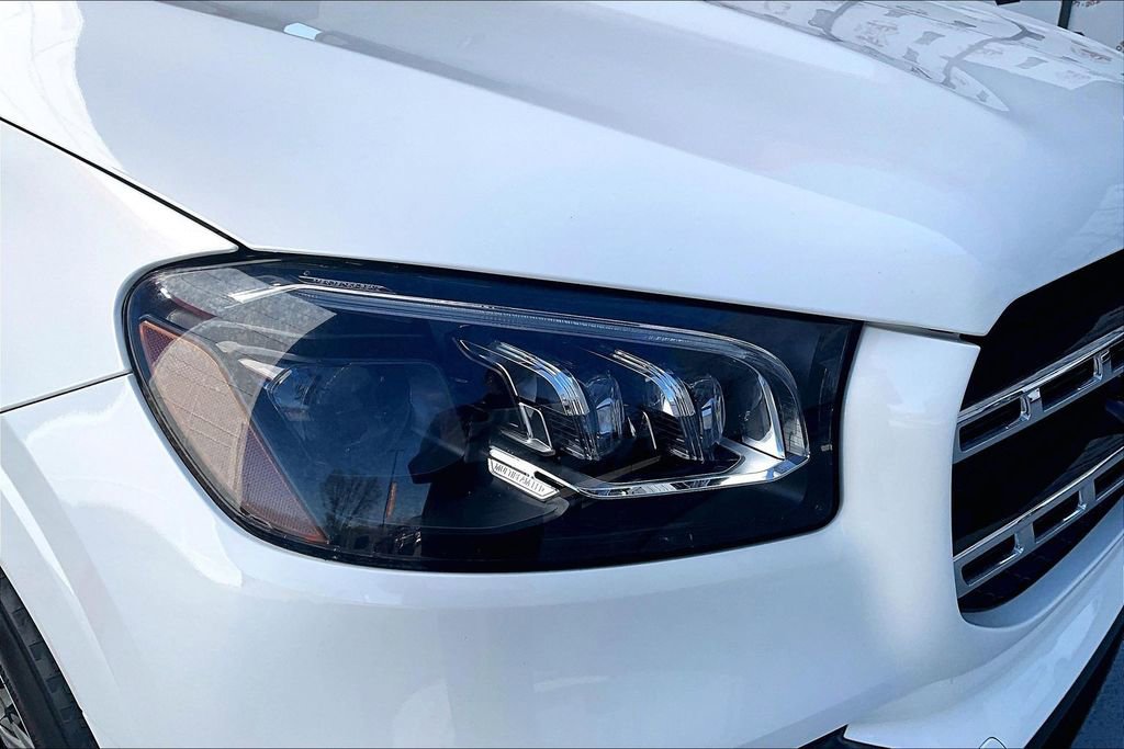 Used 2021 Mercedes-Benz GLS 580 4MATIC image 31