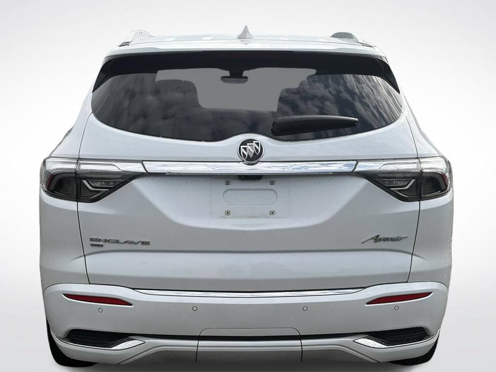 Used 2023 Buick Enclave Avenir w/ Avenir Technology Package AWD/4WD image 8