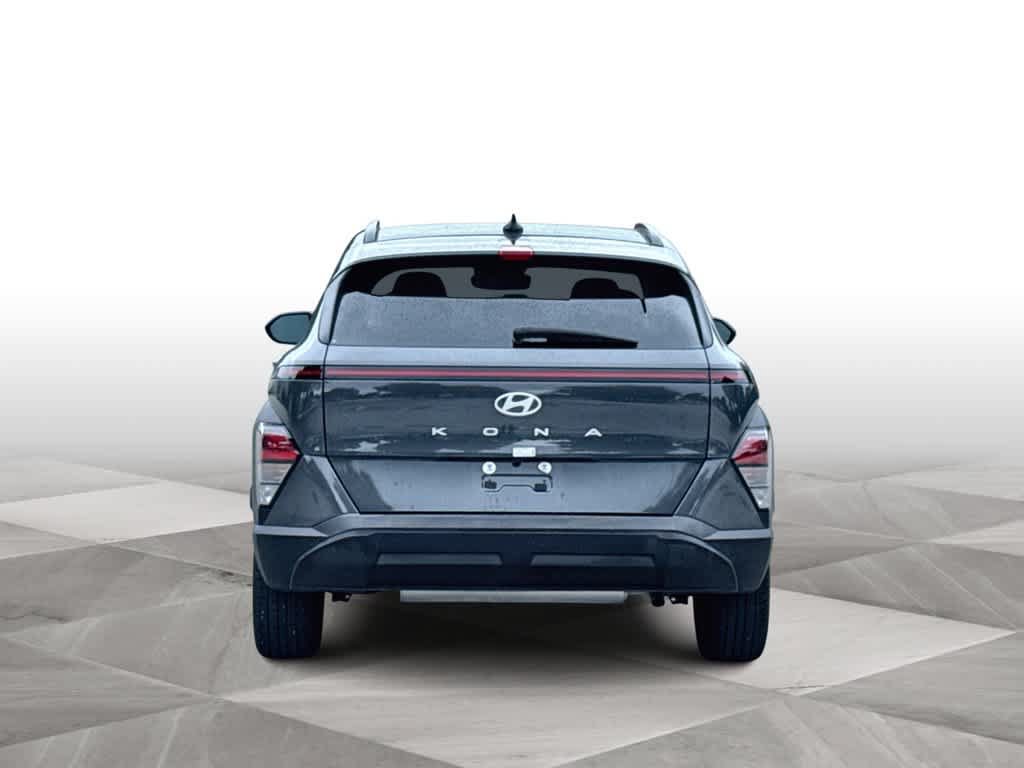 Used 2025 Hyundai Kona SEL FWD image 7