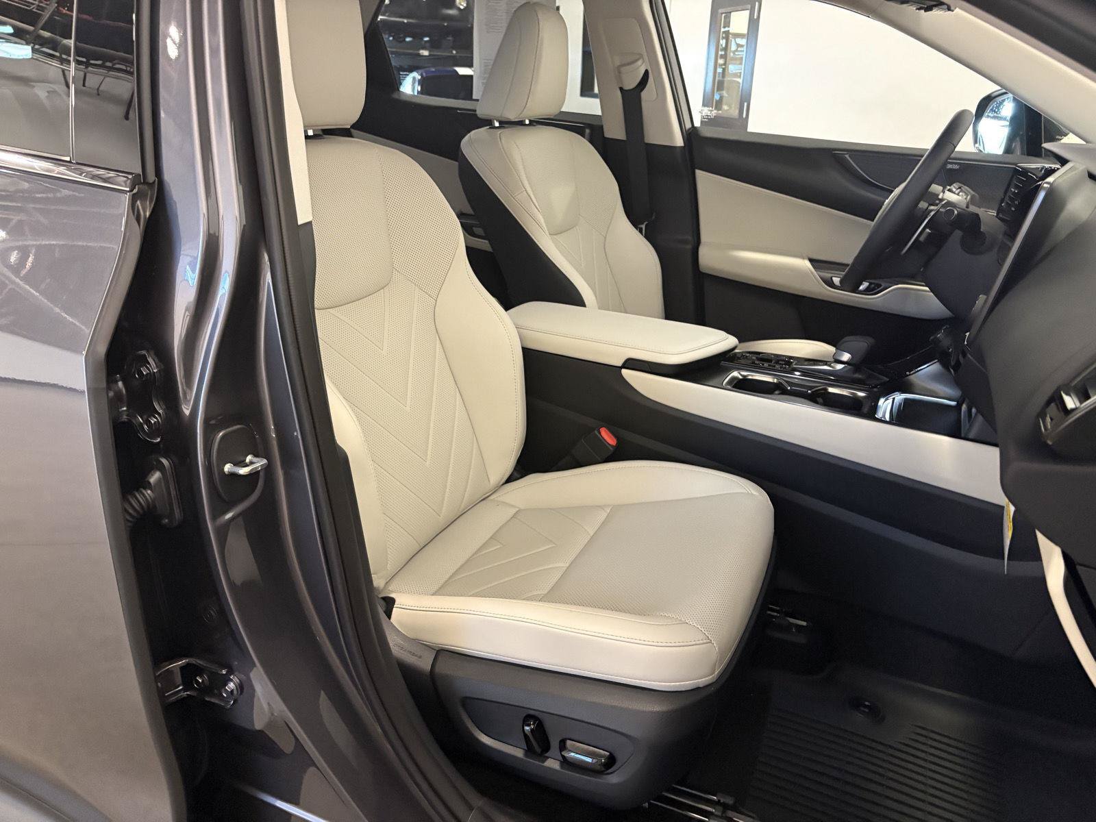 Used 2026 Lexus NX 450h+ AWD w/ Accessory Package (2T) image 40