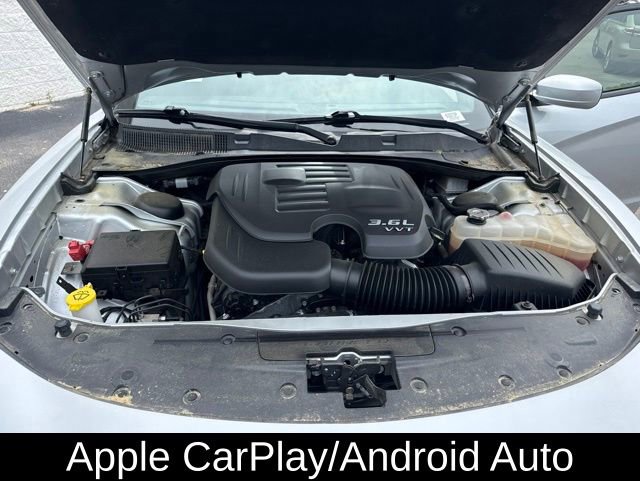 Used 2022 Dodge Charger SXT RWD image 14