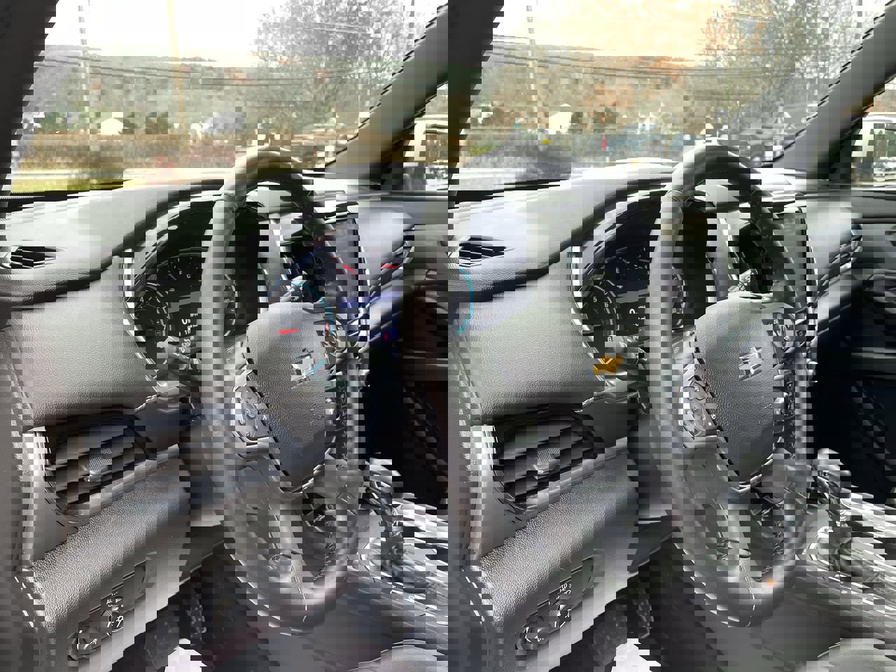 Certified 2022 Chevrolet Traverse LT image 10