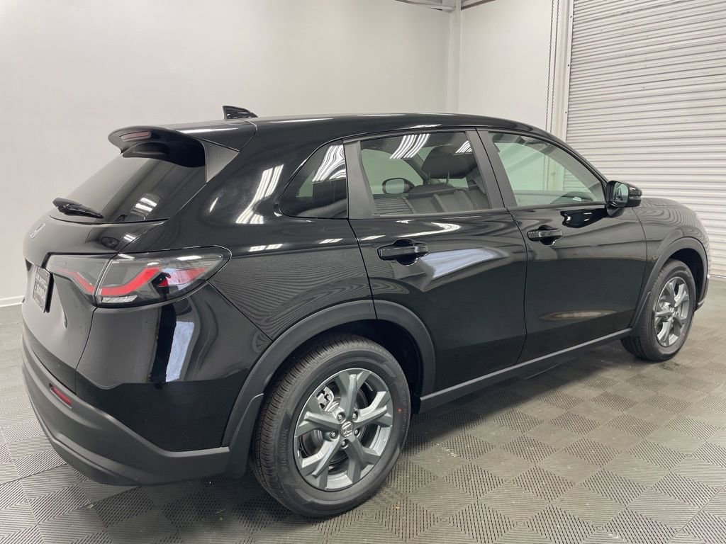 New 2026 Honda HR-V LX image 7
