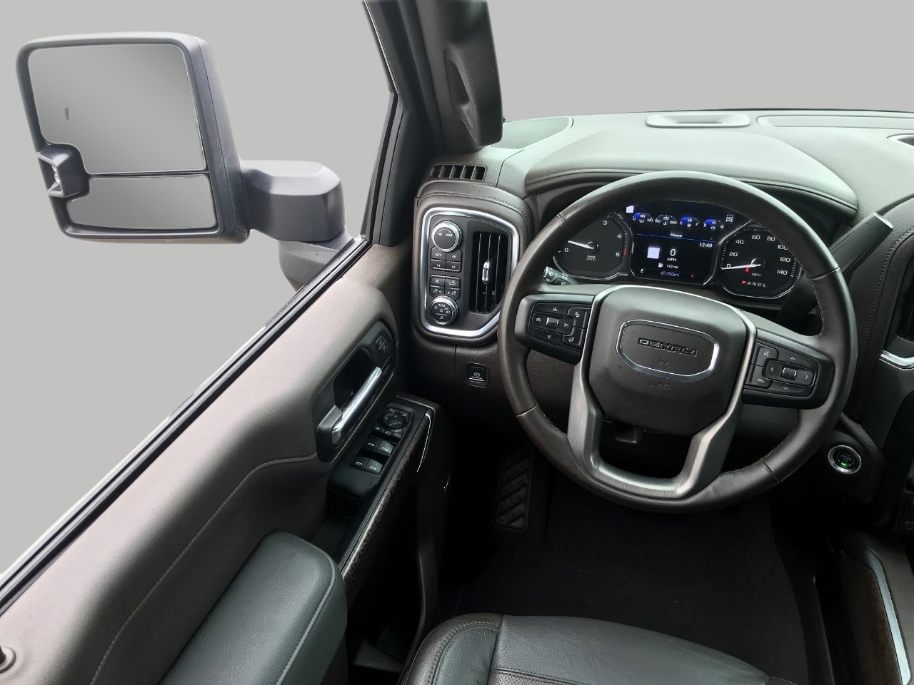 Used 2023 GMC Sierra 3500 Denali image 4