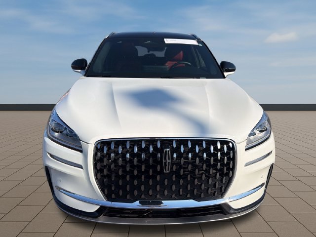 Certified 2023 Lincoln Corsair Reserve w/ Equipment Group 201A AWD/4WD image 11
