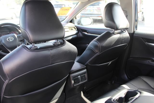 Used 2021 Toyota Camry XSE FWD image 29