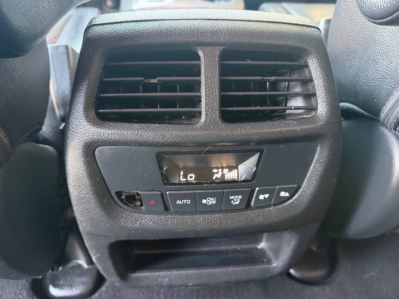 Used 2016 Honda Pilot EX-L image 32
