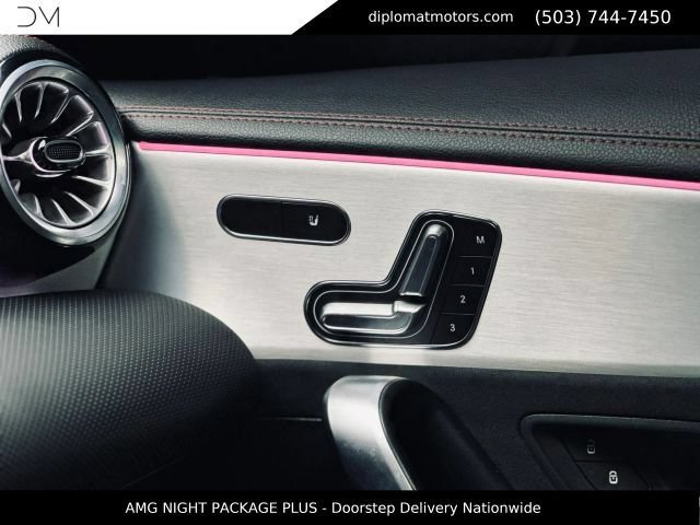 Used 2025 Mercedes-Benz CLA 35 AMG 4MATIC image 41