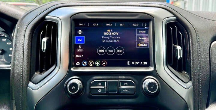 Used 2020 Chevrolet Silverado 1500 RST w/ Texas Edition image 24