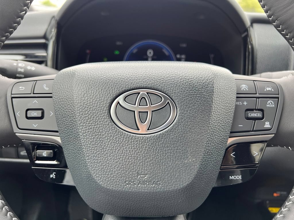 New 2026 Toyota Camry SE FWD image 28