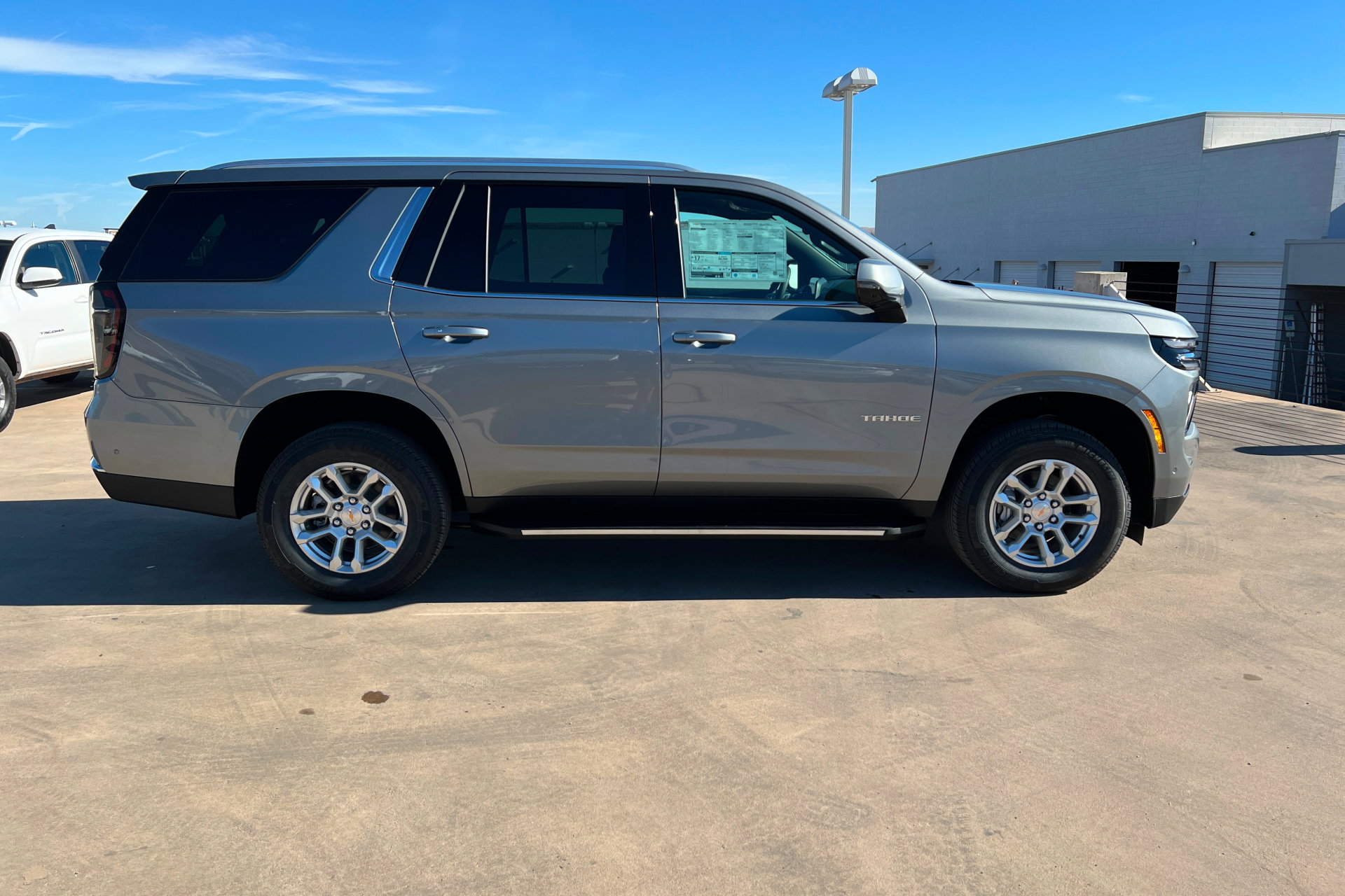 New 2026 Chevrolet Tahoe LT w/ Comfort Package AWD/4WD image 7