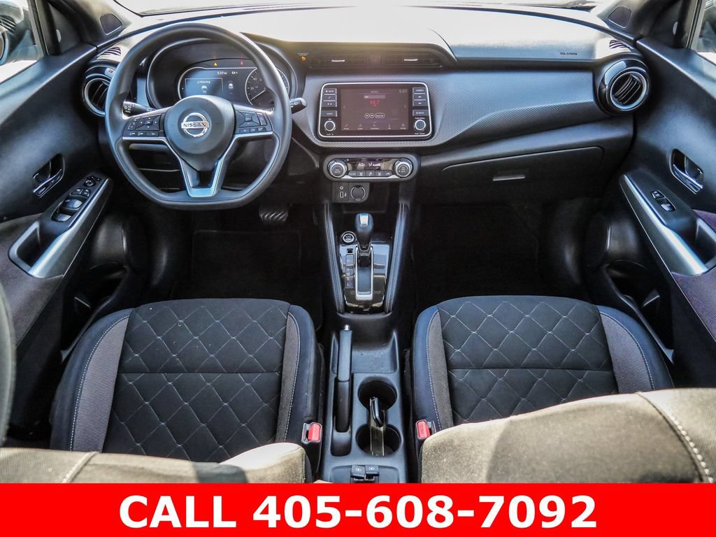 Used 2019 Nissan Kicks SV FWD image 21