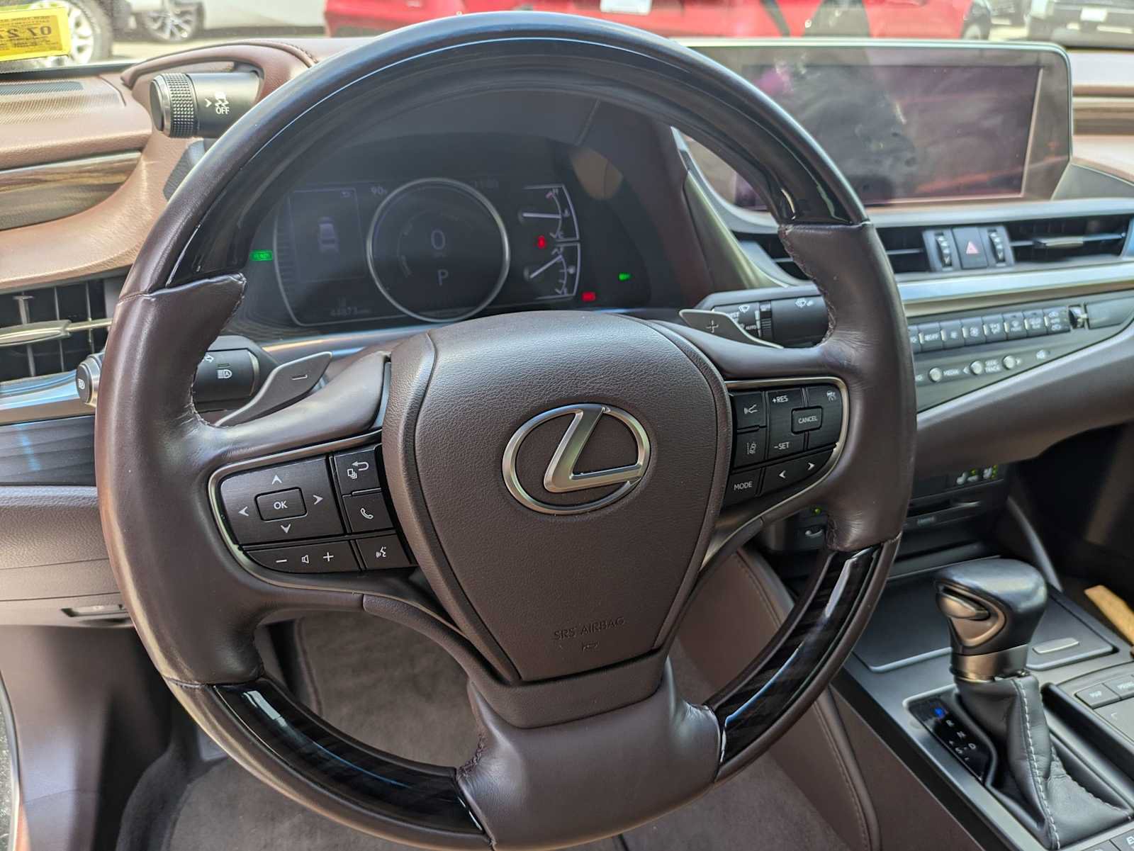 Used 2019 Lexus ES 300h w/ Premium Package FWD image 9