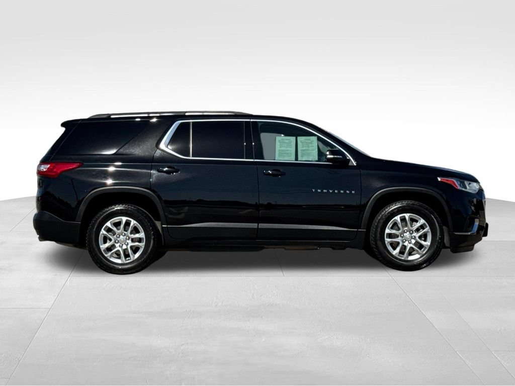 Used 2021 Chevrolet Traverse LT FWD image 6