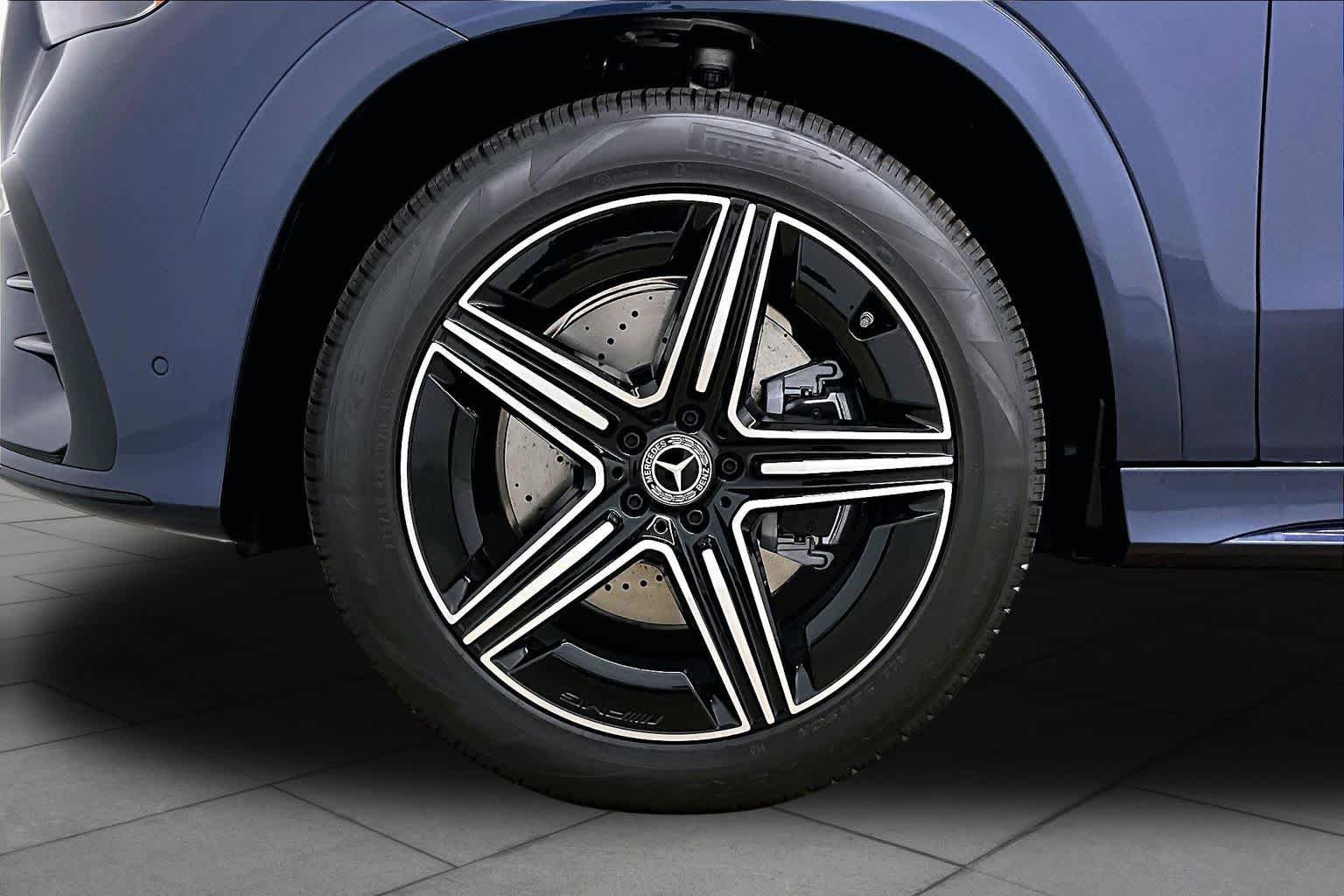 New 2026 Mercedes-Benz GLE 450 4MATIC image 11