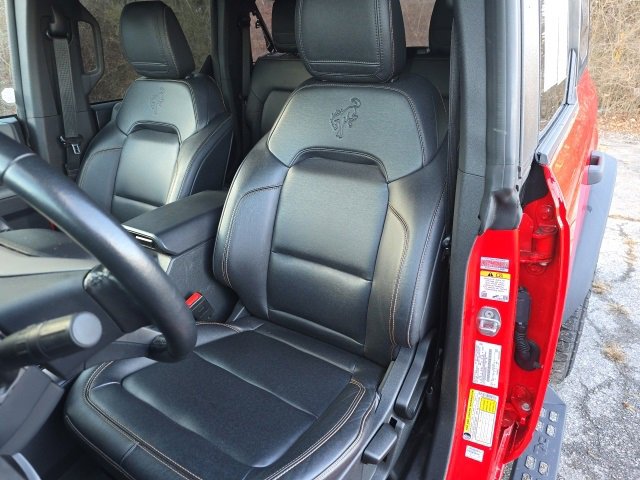 Used 2023 Ford Bronco Badlands image 20