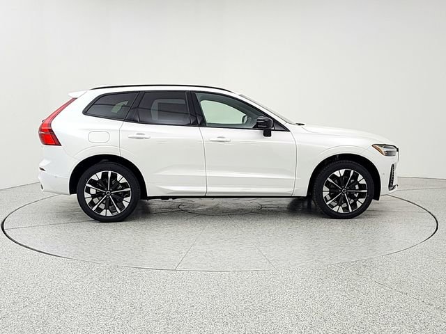 New 2026 Volvo XC60 B5 Plus w/ Protection Package Premier AWD/4WD image 4