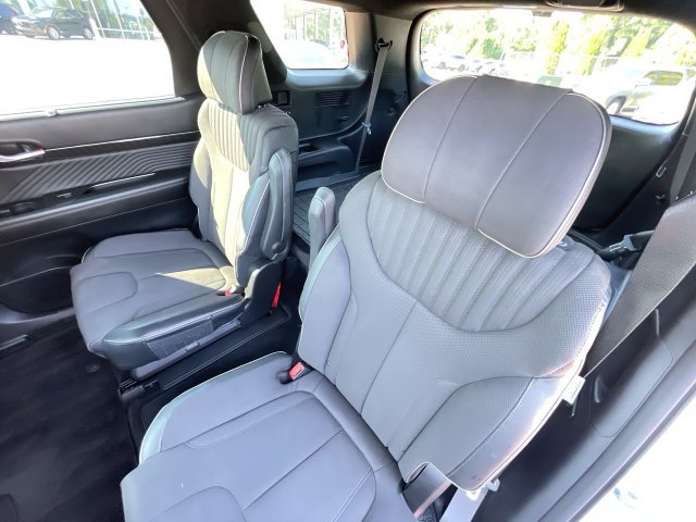 Used 2025 Hyundai Palisade Calligraphy AWD/4WD image 18