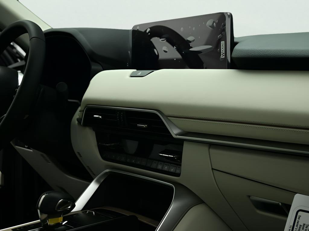 New 2025 MAZDA CX-90 Plug-In Hybrid w/ Premium Plus image 12