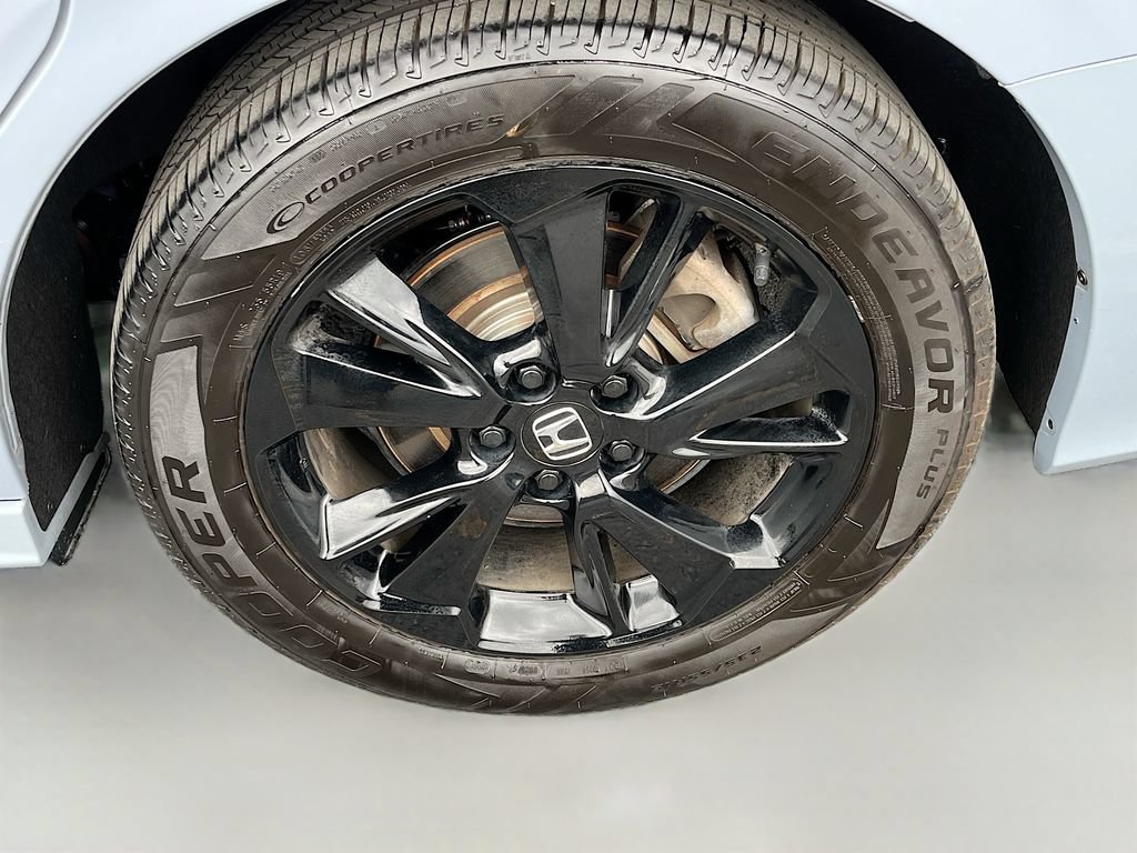 Used 2023 Honda Odyssey Sport image 32