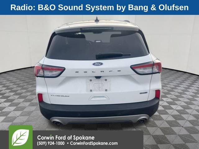 Used 2020 Ford Escape Titanium w/ Titanium Premium Package 2.0 image 4