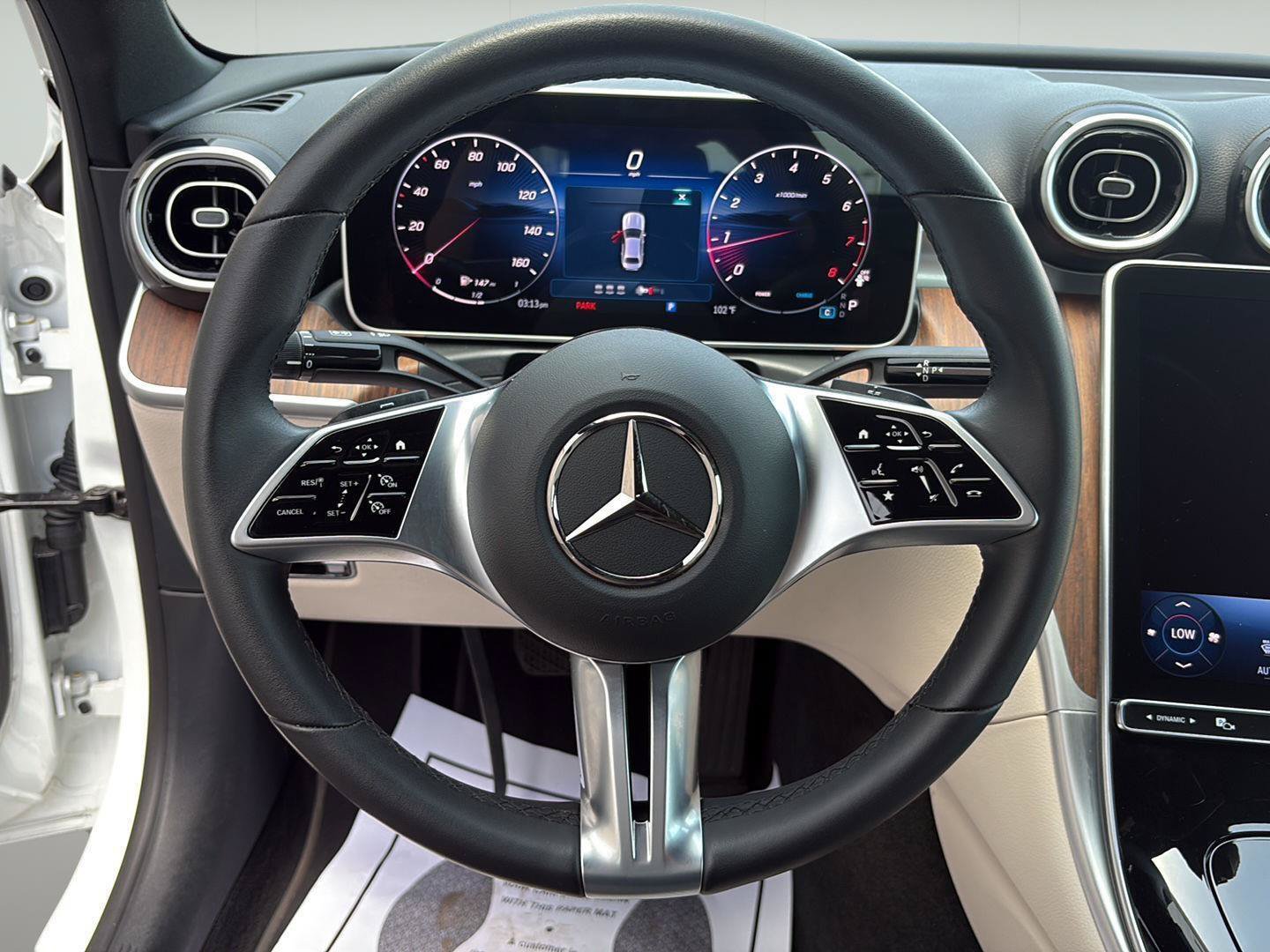 Used 2025 Mercedes-Benz C 300 4MATIC Sedan image 8