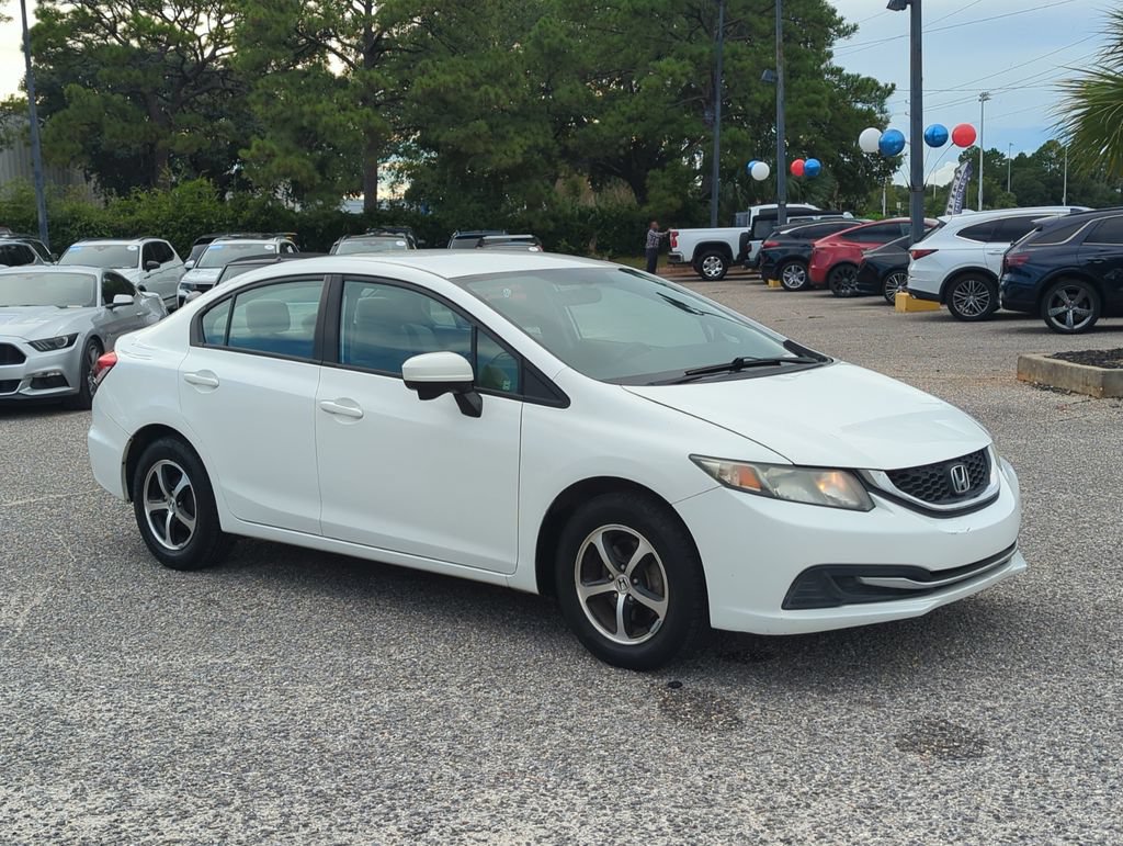 Used 2015 Honda Civic SE image 9