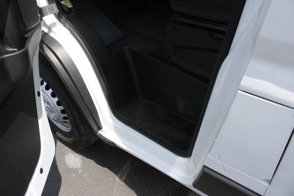 Used 2024 RAM ProMaster 2500 w/ Convenience Group FWD image 27