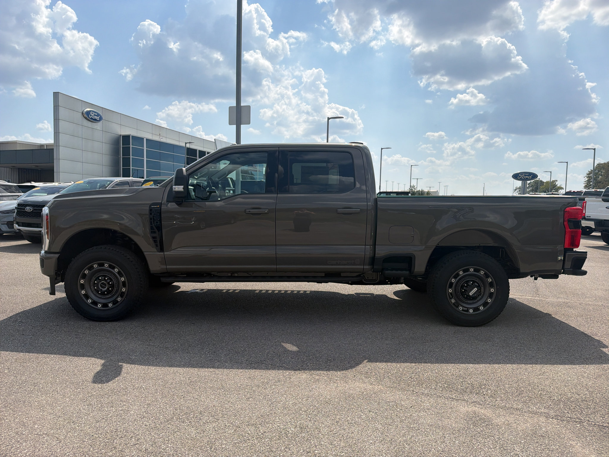 New 2027 Ford F250 XLT w/ XLT Premium Package AWD/4WD image 8
