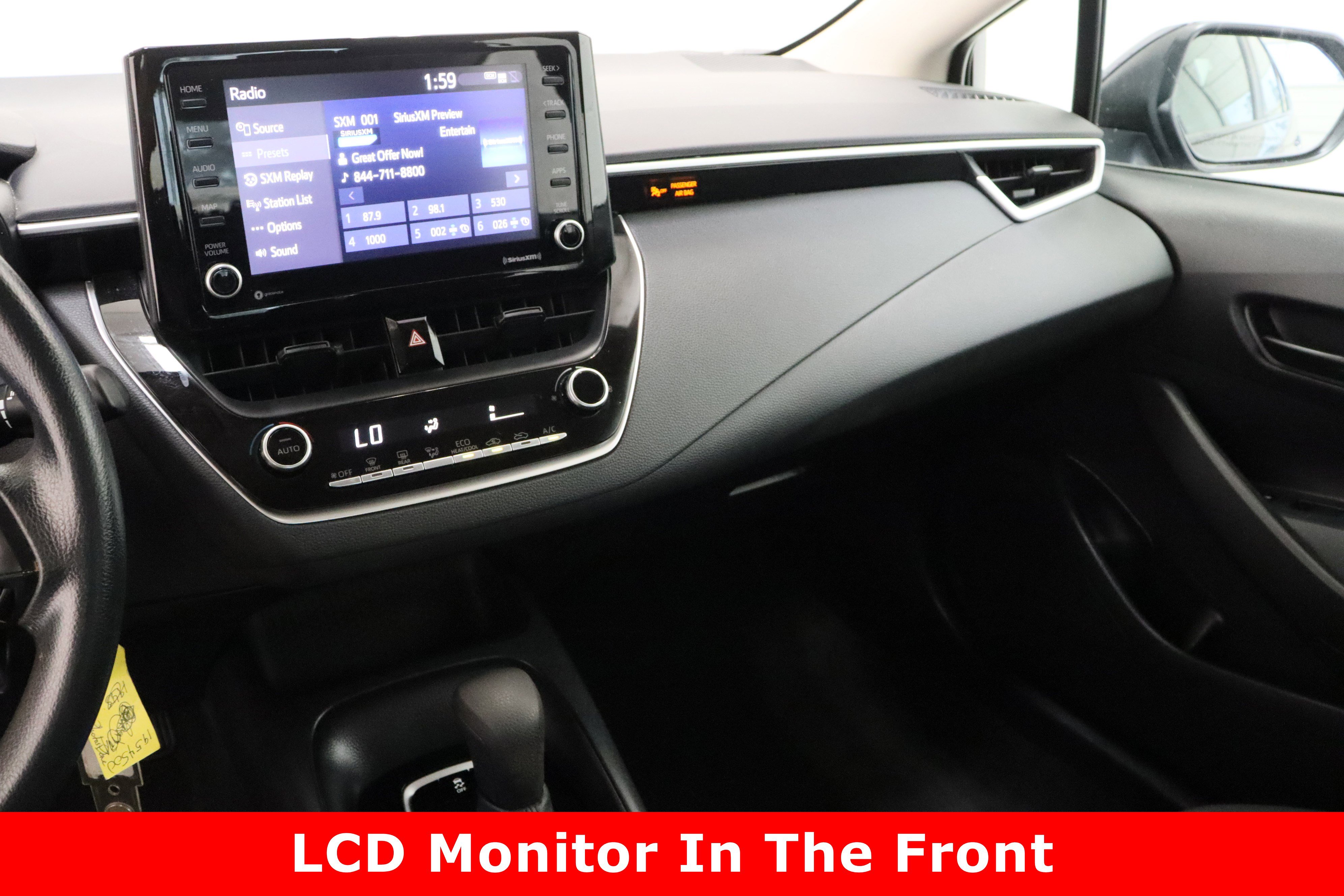 Used 2022 Toyota Corolla LE FWD image 15